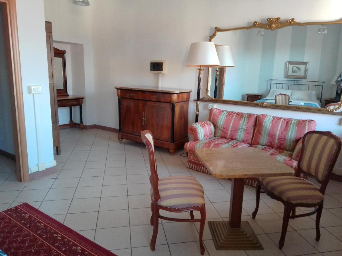 Albergo e Ostello della gioventù Biella centro storico Extérieur photo