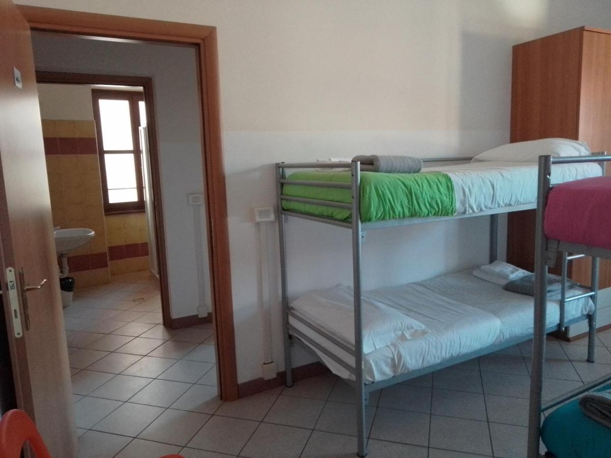 Albergo e Ostello della gioventù Biella centro storico Extérieur photo
