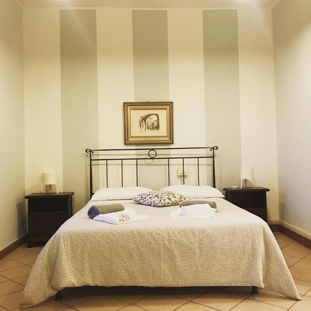 Albergo e Ostello della gioventù Biella centro storico Extérieur photo