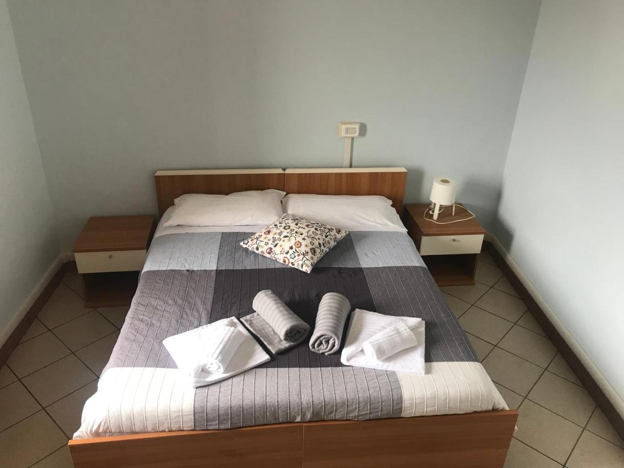 Albergo e Ostello della gioventù Biella centro storico Extérieur photo